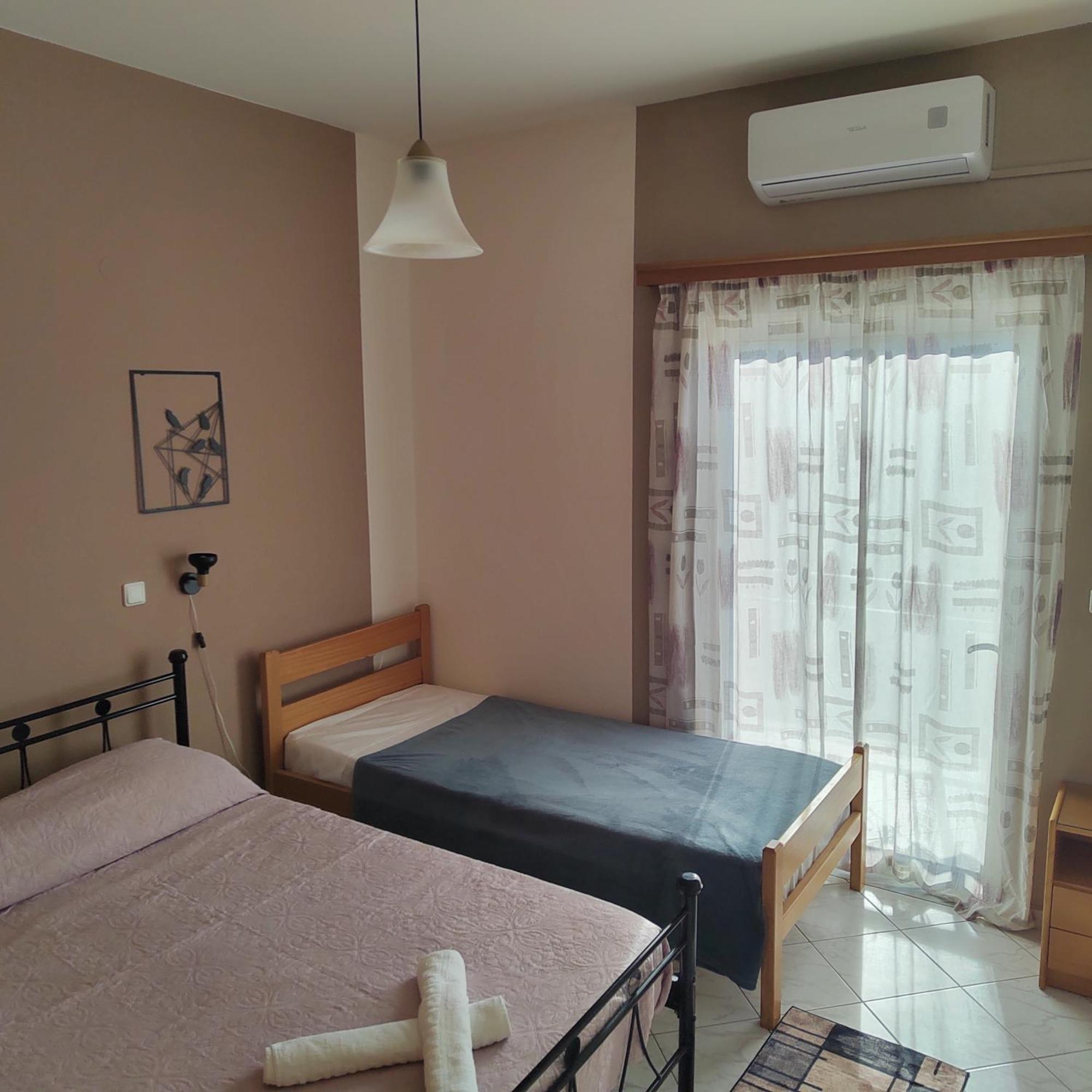 Manos Apartments Kolimvárion Luaran gambar
